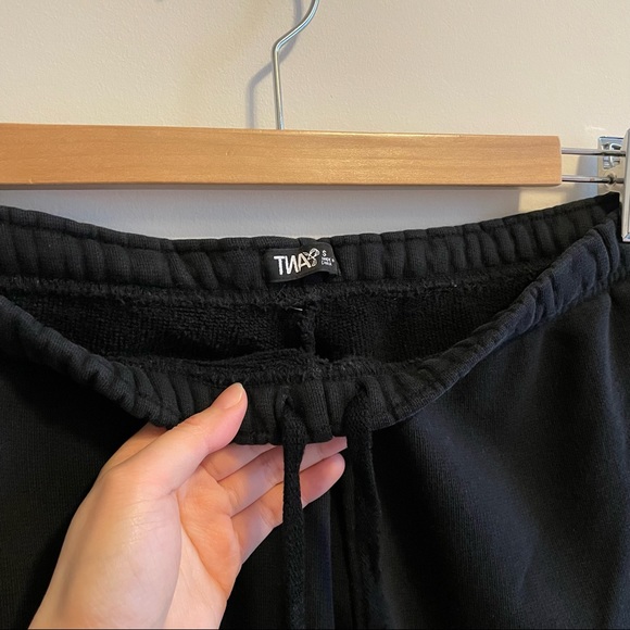 TNA black sweat suit set - Picture 10 of 10